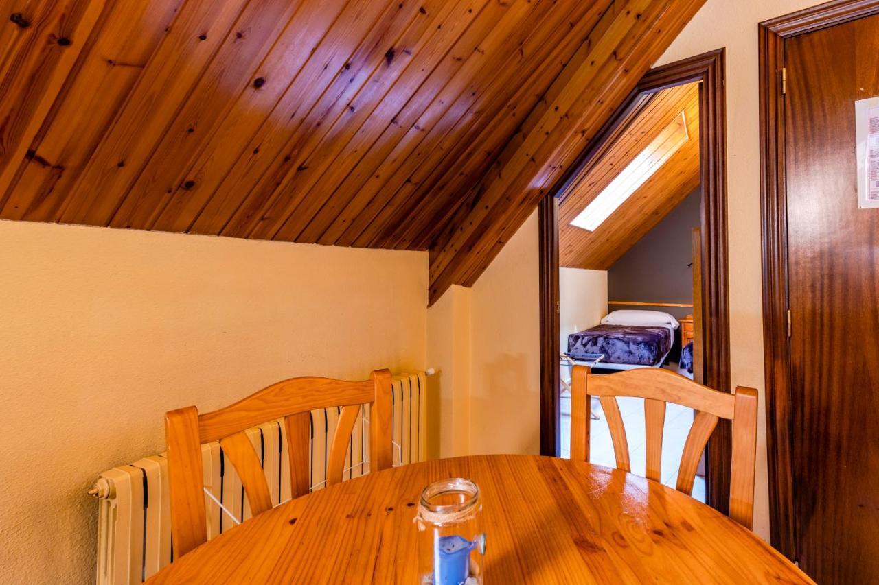 Apartamentos Turisticos Poblado Arinsal Eksteriør bilde
